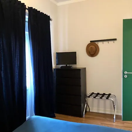 Modern Center Lejlighed